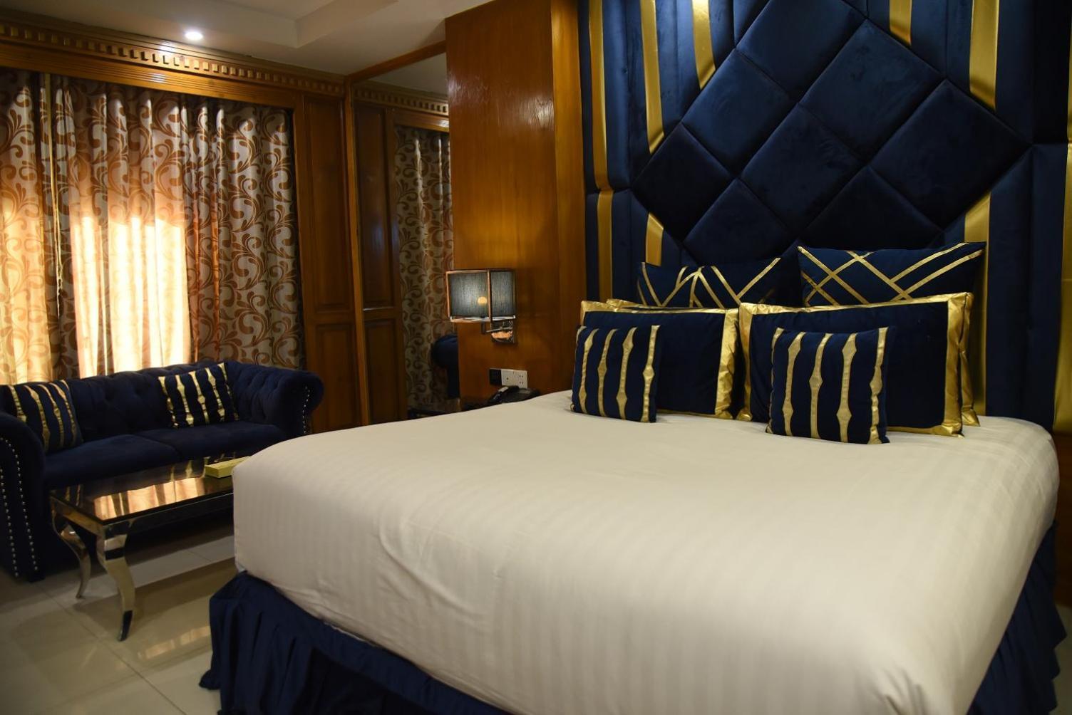 Hilton Suites Лахор Экстерьер фото